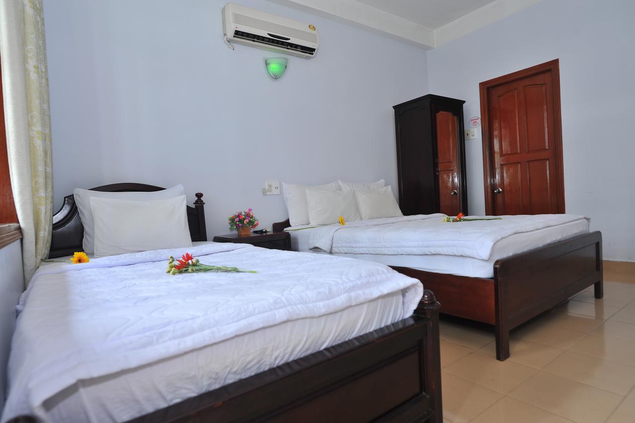 Ngan Pho Hotel Нячанг Экстерьер фото